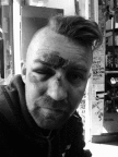 081111.P6041045_t.gif