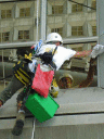 090203.KIF_6134_t.gif
